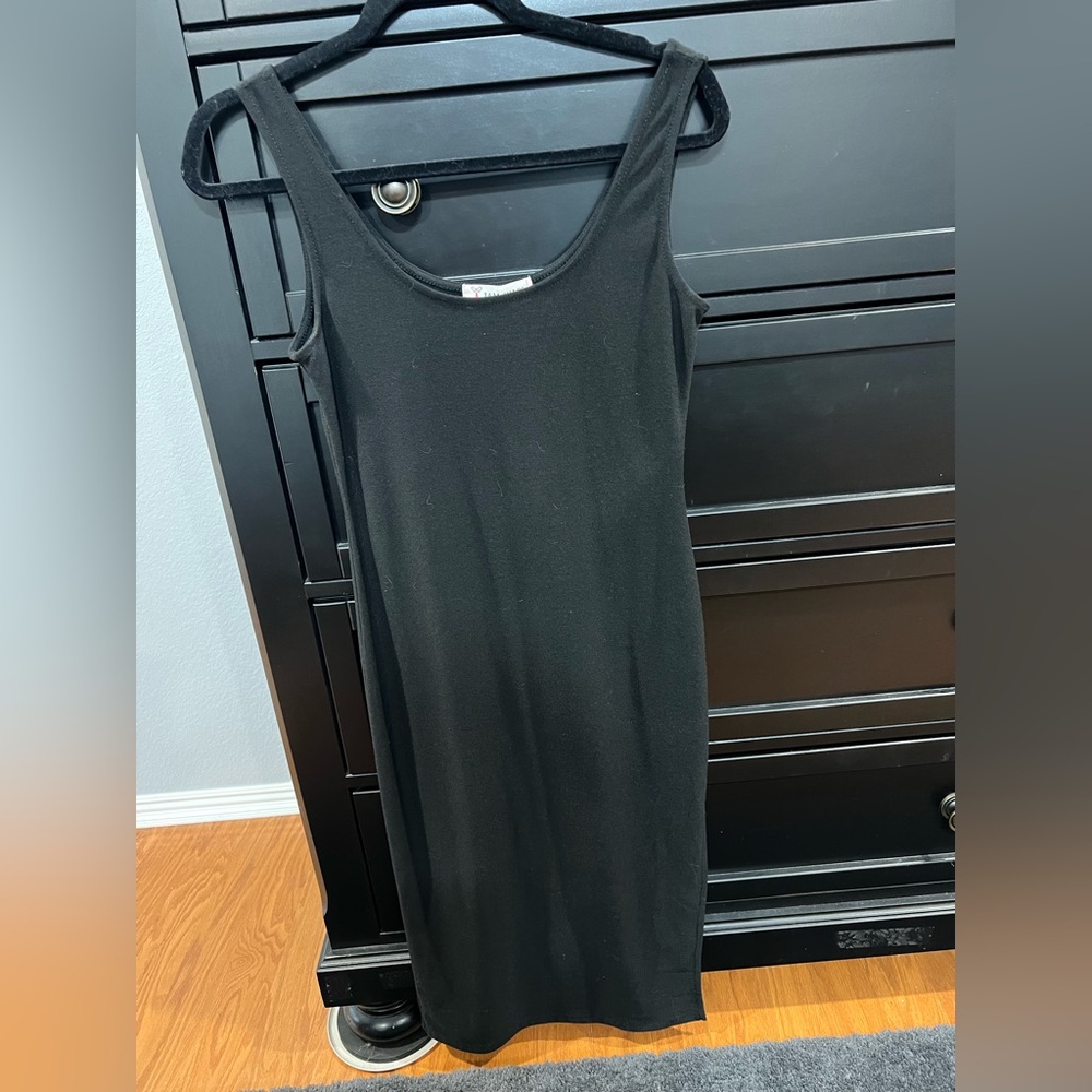 Tam Ware Women’s Black tank dress